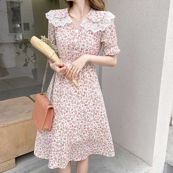 vintage women summer sweet floral lace peter pan collar chiffon dress vestido fashion boho holiday a-line casual robe 210526, Black;gray
vintage women summer sweet floral lace peter pan collar chiffon dress vestido fashion boho holiday a-line casual robe 210526, Black;gray