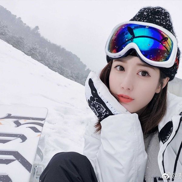 boiling fish children's ski glass can card myopia outdoor snow mountain anti fog goggl for men and women, White;black
boiling fish children's ski glass can card myopia outdoor snow mountain anti fog goggl for men and women, White;black