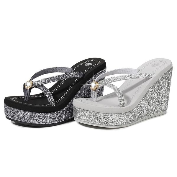 female shoes slippers heels rubber flip flops luxury slides 2021 high hawaiian summer designer glitter fabric pu bling fashion t, Black
female shoes slippers heels rubber flip flops luxury slides 2021 high hawaiian summer designer glitter fabric pu bling fashion t, Black