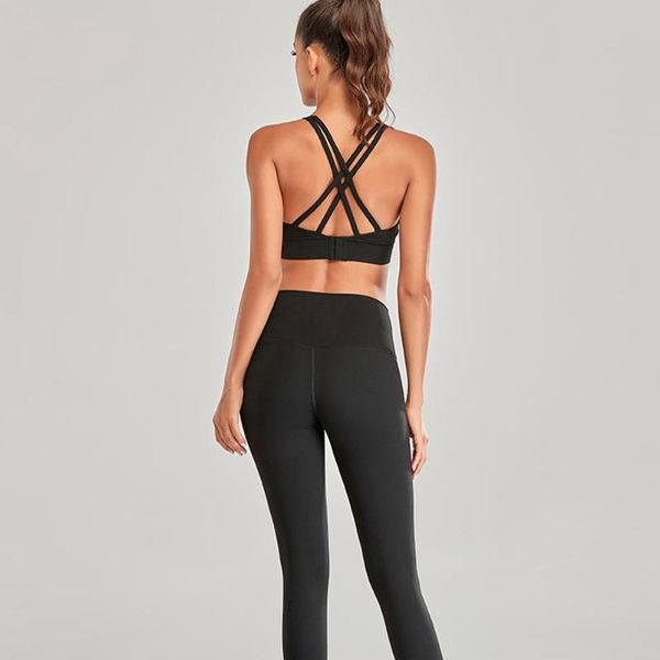 yoga outfit women's sports suit set fitness running shockproof beauty back sport bra clothes detachable underwear high waist pants
yoga outfit women's sports suit set fitness running shockproof beauty back sport bra clothes detachable underwear high waist pants