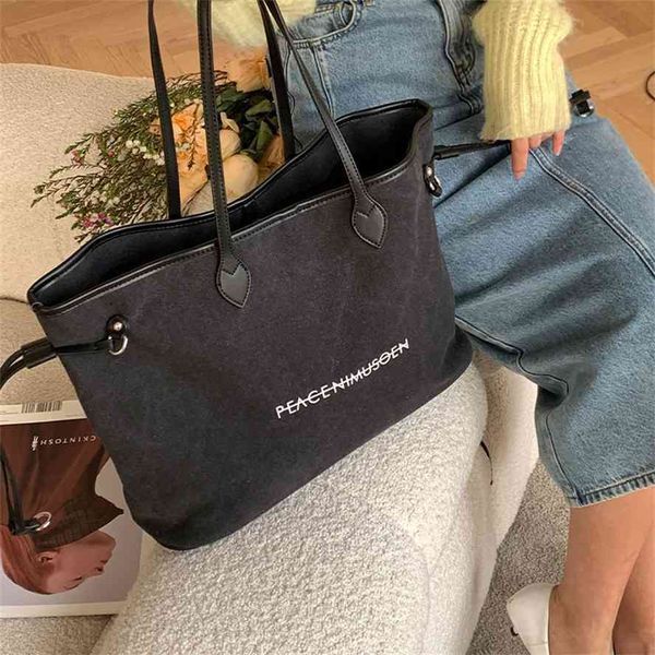 2021 new fashion french niche this year's popular messenger tote women's canvas bag
2021 new fashion french niche this year's popular messenger tote women's canvas bag