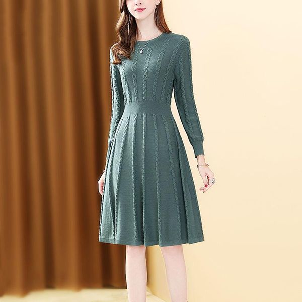 casual dresses autumn woman long sleeve solid knitted dress female o-neck clothing ladies slim party vestidos roupas femininas 2021 q51, Black;gray
casual dresses autumn woman long sleeve solid knitted dress female o-neck clothing ladies slim party vestidos roupas femininas 2021 q51, Black;gray