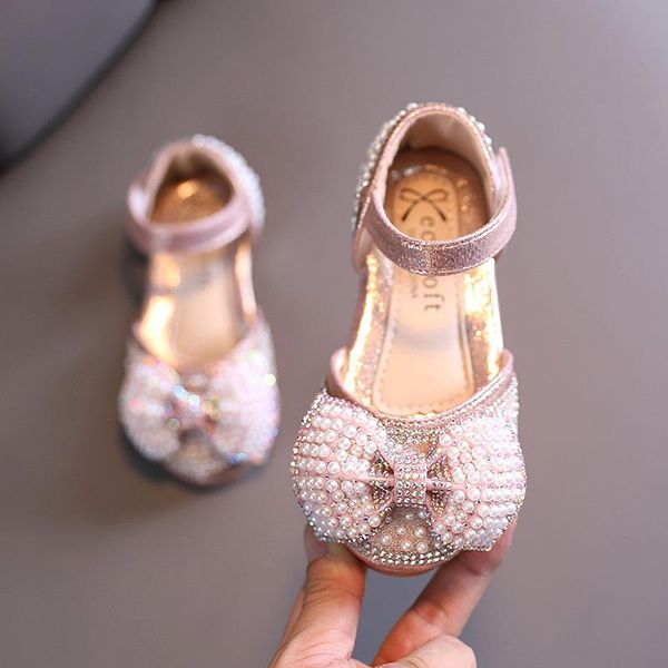 fashion pearl bow children silver sandals for kids girl summer princess crystal party dance baby shoes 1 2 3 8 9 11 12 year, Black;red
fashion pearl bow children silver sandals for kids girl summer princess crystal party dance baby shoes 1 2 3 8 9 11 12 year, Black;red