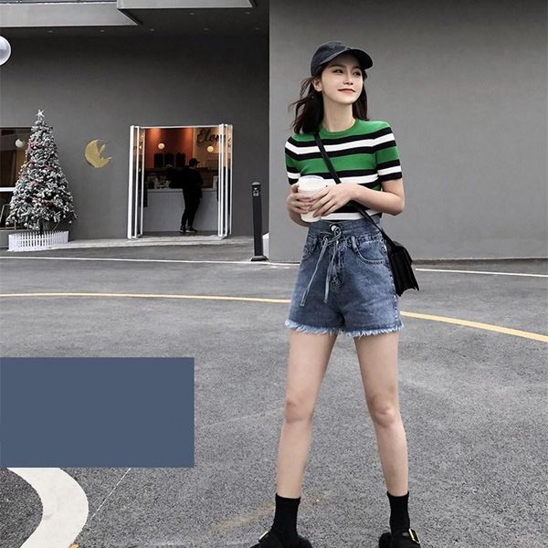 women's shorts 2021 women denim retro casual high waist ripped summer short jeans femme tassel lace up loose trousers, White;black
women's shorts 2021 women denim retro casual high waist ripped summer short jeans femme tassel lace up loose trousers, White;black