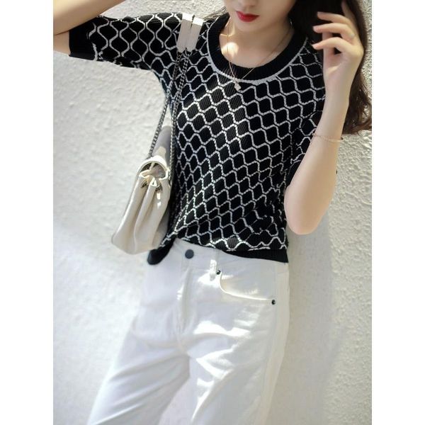women's t-shirt simple and fashionable jacquard craft wavy bead round neck knit short sleeve pullover, White
women's t-shirt simple and fashionable jacquard craft wavy bead round neck knit short sleeve pullover, White