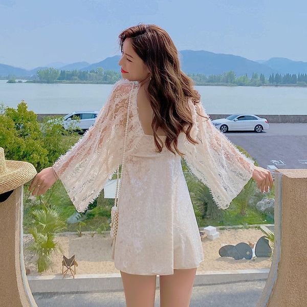 one-piece suits long sleeve swimsuit female swim monokini korea style swimdress open back bathsuit push up padded bathers summer beachw
one-piece suits long sleeve swimsuit female swim monokini korea style swimdress open back bathsuit push up padded bathers summer beachw