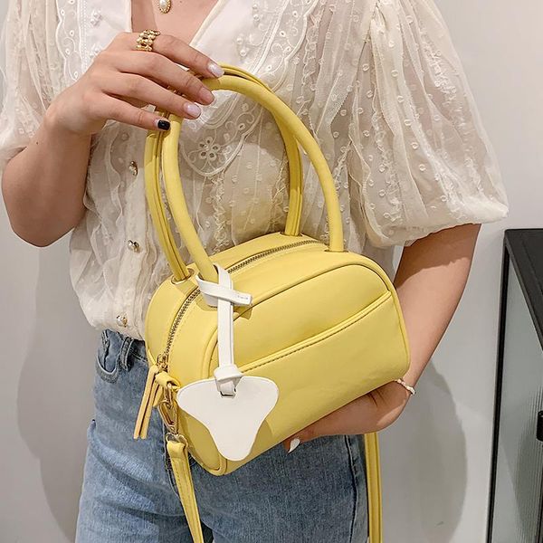 evening bags solid color pu leather saddle crossboby for women 2021 small lady shoulder simple bag female travel handbags and purses
evening bags solid color pu leather saddle crossboby for women 2021 small lady shoulder simple bag female travel handbags and purses