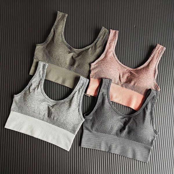 yoga outfit women's fitness bra 2021 sports clothing quick-drying breathable gathering u-neck elastic underwear running training
yoga outfit women's fitness bra 2021 sports clothing quick-drying breathable gathering u-neck elastic underwear running training