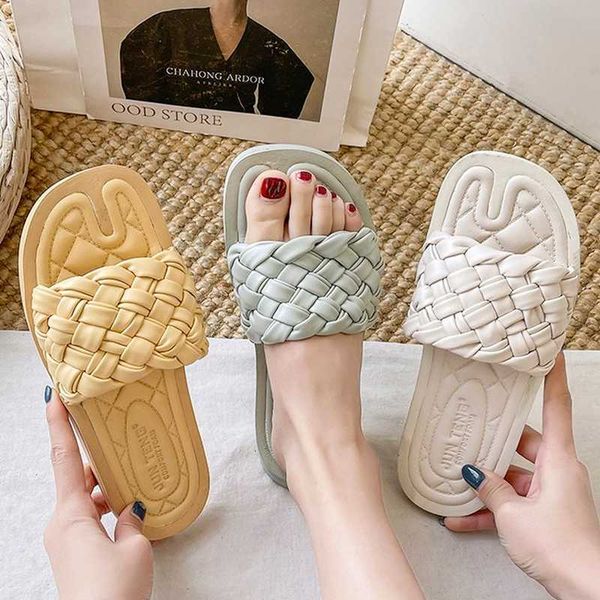 slippers summer casual outdoor women pu leather weave camel toe sole leisure beach slides vacation ladies sandals shoes 2021 6e4g, Black
slippers summer casual outdoor women pu leather weave camel toe sole leisure beach slides vacation ladies sandals shoes 2021 6e4g, Black