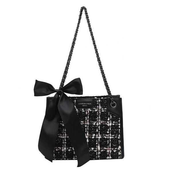 large capacity shopper sac pure color tweed shoulder bag luxury fur plaid ribbon bow flap handbags designer women's woven bags
large capacity shopper sac pure color tweed shoulder bag luxury fur plaid ribbon bow flap handbags designer women's woven bags
