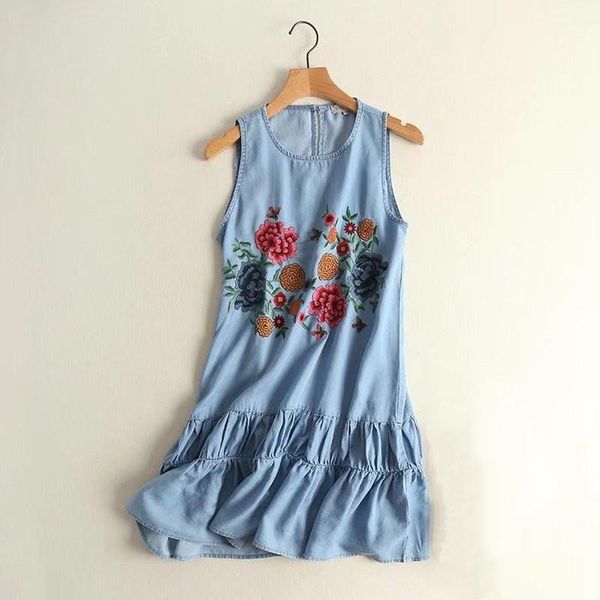 casual dresses sleeveless ladies elegant floral embroidered tencel denim vestido, Black;gray
casual dresses sleeveless ladies elegant floral embroidered tencel denim vestido, Black;gray