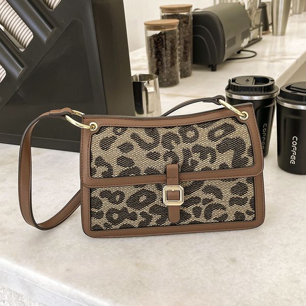 new handbags 2021 texture leopard print fashion armpit magic stick bag minority design single shoulder messenger factory direct sale
new handbags 2021 texture leopard print fashion armpit magic stick bag minority design single shoulder messenger factory direct sale