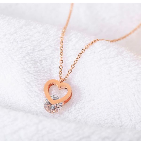wholesale 2021 fashion brand necklace rose gold-plated zircon inlaid hollow three-dimensional clavicle chain wedding party jewelry gift, Silver