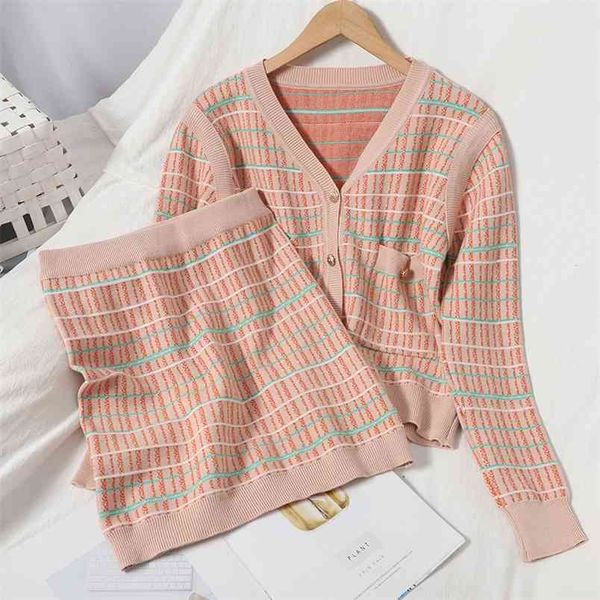 fall vintage knitted two piece set women outfits sweater cardigan + mini bodycon skirt 2 matching s ensemble femme 210514, White
fall vintage knitted two piece set women outfits sweater cardigan + mini bodycon skirt 2 matching s ensemble femme 210514, White