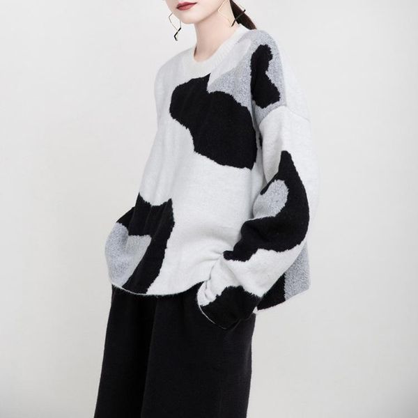 women's sweaters for women 2021 autumn office lady o-neck full pullovers cow pattern keep warm sweater, White;black
women's sweaters for women 2021 autumn office lady o-neck full pullovers cow pattern keep warm sweater, White;black