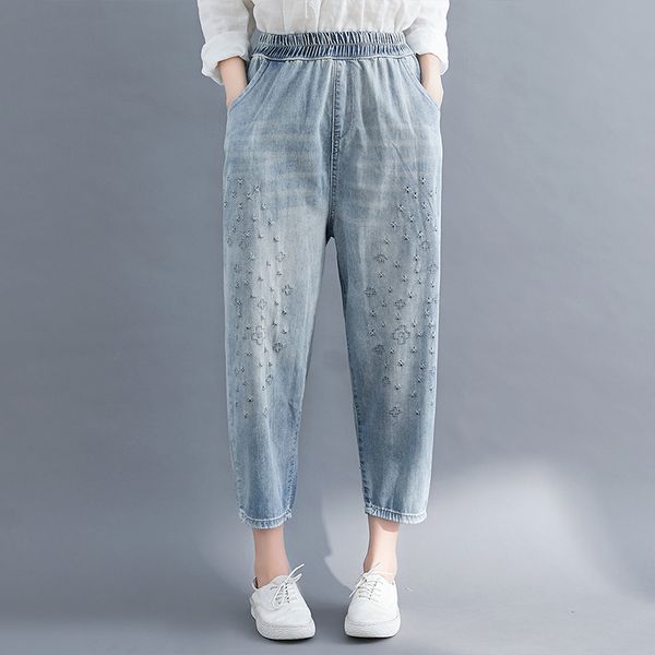 d 1474 light blue spring in new female light color big yards jeans loose brim embroidered nine points show thin leisure trous
d 1474 light blue spring in new female light color big yards jeans loose brim embroidered nine points show thin leisure trous