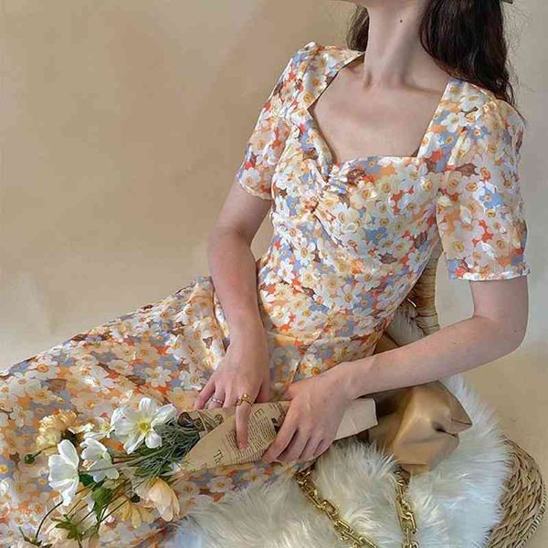 floral french dress elegant women summer v-neck short sleeve fairy print chic retro sweet boho vestidos 210510, Black;gray
floral french dress elegant women summer v-neck short sleeve fairy print chic retro sweet boho vestidos 210510, Black;gray