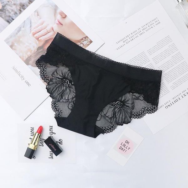 women's panties selling style lace lady famate wire cotton briefs soft ice silk one piece seamless breathable self xl size, Black;pink
women's panties selling style lace lady famate wire cotton briefs soft ice silk one piece seamless breathable self xl size, Black;pink