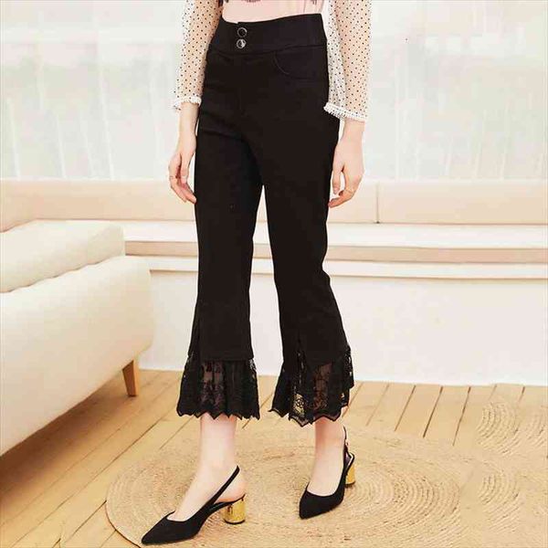 spring and summer style ladies temperament fashionable lace splicing trumpet leg mid waist casual pants womens capris, Black;white
spring and summer style ladies temperament fashionable lace splicing trumpet leg mid waist casual pants womens capris, Black;white