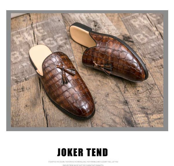 2022 r slippers, fashion famous brands, leather slippers for men and women, leather, new products for spring and summer, size 35-45, Black
2022 r slippers, fashion famous brands, leather slippers for men and women, leather, new products for spring and summer, size 35-45, Black