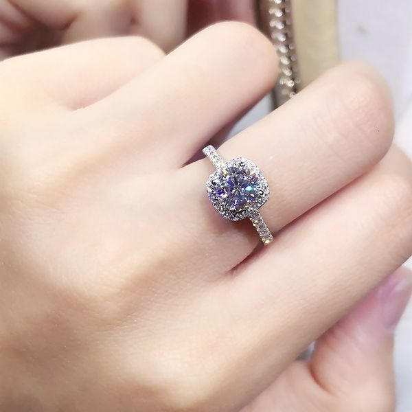 yisu jewelry live broadcast fashion female simulation mossan diamond classic square bag proposal ring, Silver
yisu jewelry live broadcast fashion female simulation mossan diamond classic square bag proposal ring, Silver