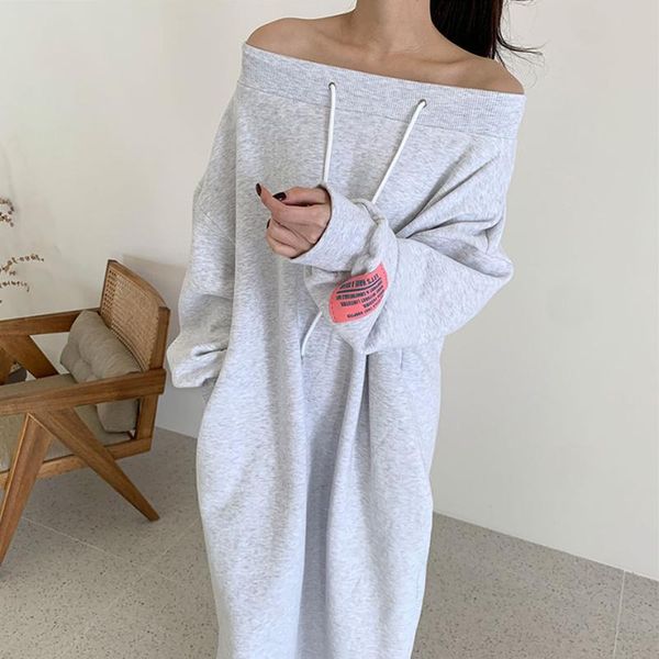 casual dresses vestido de mujer wild autumn loose long sleeve slash neck grey hoodied dress women split robe femme sweater, Black;gray
casual dresses vestido de mujer wild autumn loose long sleeve slash neck grey hoodied dress women split robe femme sweater, Black;gray