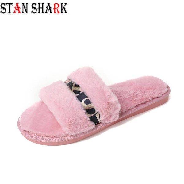 slippers women winter home indoor shoes flats ladies warm fur floor bedroom soft sole cotton, Black
slippers women winter home indoor shoes flats ladies warm fur floor bedroom soft sole cotton, Black