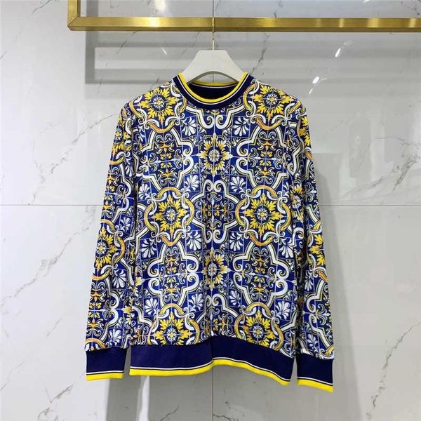 men's hoodies & sweatshirts europe fashion men/women's floral print o-neck hoodie vintage men c458, Black
men's hoodies & sweatshirts europe fashion men/women's floral print o-neck hoodie vintage men c458, Black
