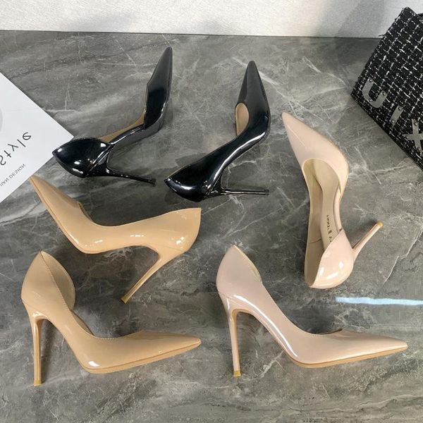 dress shoes spring 2021 versatile side air apricot pointed nude high heels women's shallow mouth thin heel patent leather, Black
dress shoes spring 2021 versatile side air apricot pointed nude high heels women's shallow mouth thin heel patent leather, Black
