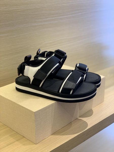 r spring/summer flat sandals high version woman shoes cool comfortable lightweight box 35-41, Black
r spring/summer flat sandals high version woman shoes cool comfortable lightweight box 35-41, Black