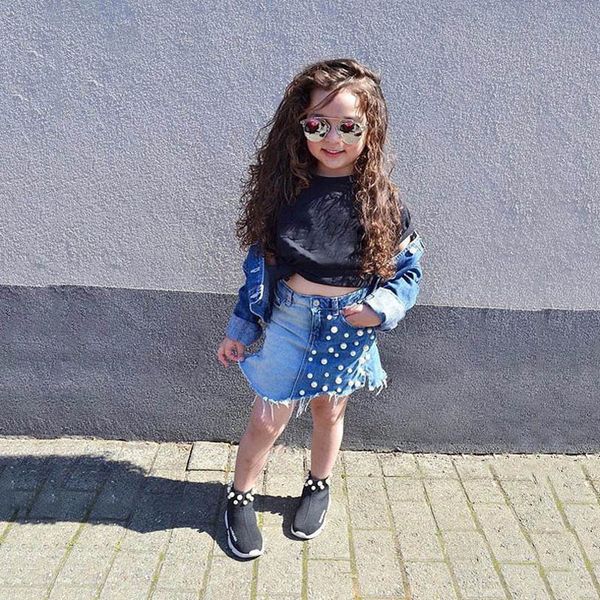 kids clothing sets girls outfits baby clothes children suits summer short sleeve t-shirts pearl denim skirts 2pcs b7594, White
kids clothing sets girls outfits baby clothes children suits summer short sleeve t-shirts pearl denim skirts 2pcs b7594, White