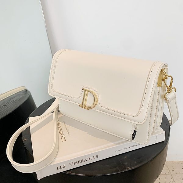 advanced sense of foreign style for women 2021 new fashion simple big d temperament small square bag versatile one shoulder diagonal
advanced sense of foreign style for women 2021 new fashion simple big d temperament small square bag versatile one shoulder diagonal