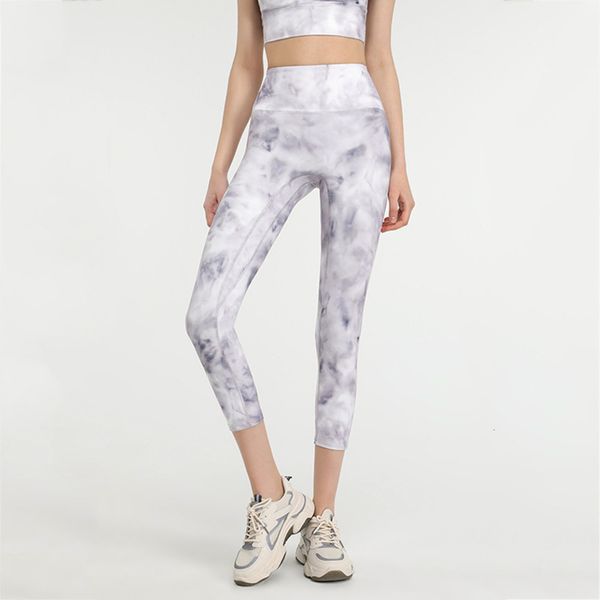 woman leggings yoga pants fitns running dance rendering technology breathable tight high-waisted hygroscopic and sweat wicking, Black
woman leggings yoga pants fitns running dance rendering technology breathable tight high-waisted hygroscopic and sweat wicking, Black