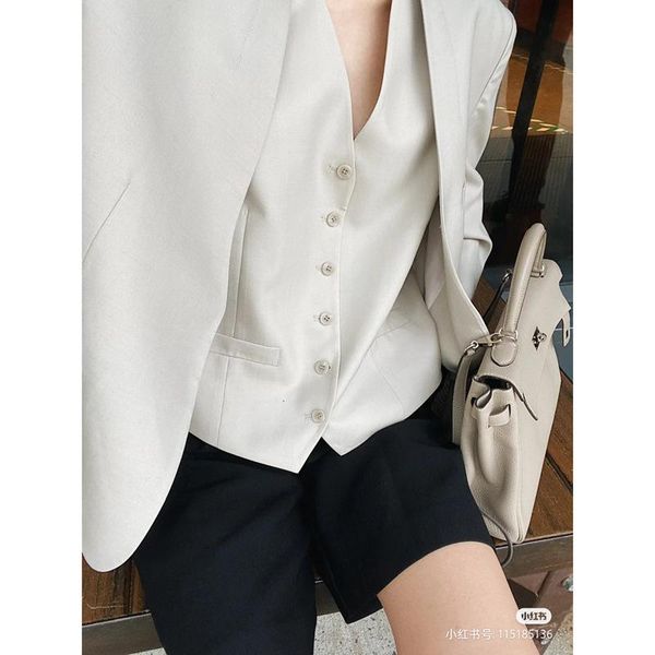 women's suits & blazers office lady vest coat+ blazer coat set v-neck suit two piece temperament waistcoat, White;black
women's suits & blazers office lady vest coat+ blazer coat set v-neck suit two piece temperament waistcoat, White;black