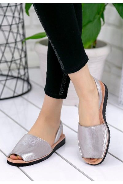 sandals samiye women silver skin, Black
sandals samiye women silver skin, Black