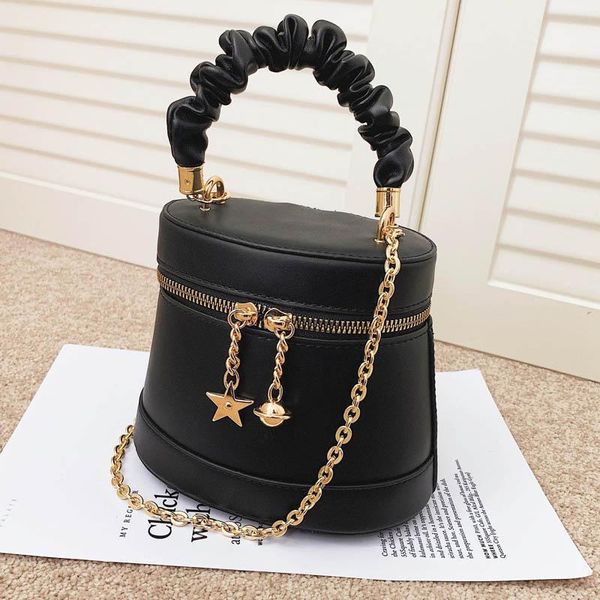 evening bags women handbag bag round bucket design hand sac femme clutch trend crossbody shoulder for 2021 totes
evening bags women handbag bag round bucket design hand sac femme clutch trend crossbody shoulder for 2021 totes