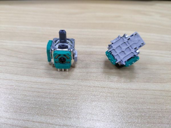 game controllers & joysticks 100pcs/lot replacement 3d analog joystick thumbstick sensor module potentiometer for microsoft xbox one control
game controllers & joysticks 100pcs/lot replacement 3d analog joystick thumbstick sensor module potentiometer for microsoft xbox one control