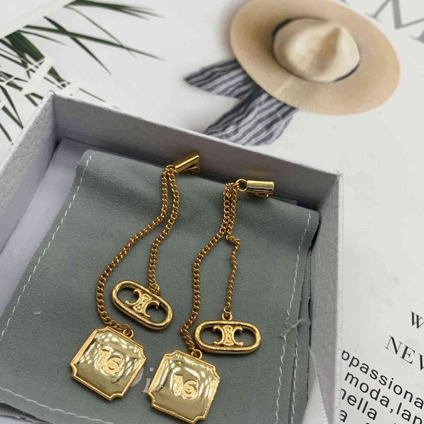 small fragrance long square tassel feminine temperament versatile high version arc de earrings female, Golden;silver
small fragrance long square tassel feminine temperament versatile high version arc de earrings female, Golden;silver