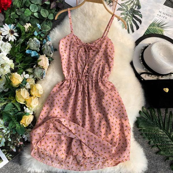 women's jumpsuits & rompers seaside chic sweet print v collar sleeveless high waist thin casual playsuits women overalls e632, Black;white
women's jumpsuits & rompers seaside chic sweet print v collar sleeveless high waist thin casual playsuits women overalls e632, Black;white