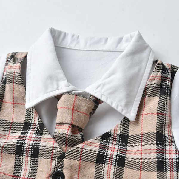 autumn and winter jumpsuit baby shirt vest fake two piece tie plaid long sleeve british hatsuit, Blue
autumn and winter jumpsuit baby shirt vest fake two piece tie plaid long sleeve british hatsuit, Blue