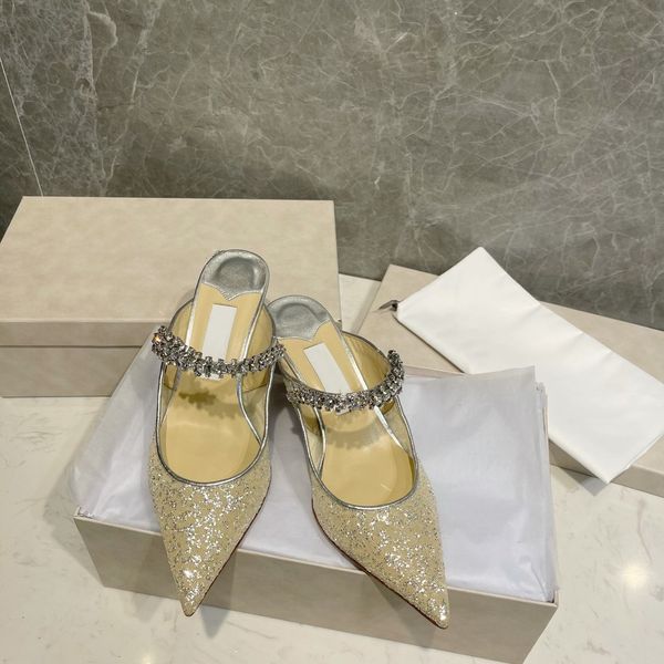Super beautiful mesh + sheepskin material flat shoes summer party wedding shoes apricot silver edge women's banquet dress shoes with diamond laces women's slippers
Super beautiful mesh + sheepskin material flat shoes summer party wedding shoes apricot silver edge women's banquet dress shoes with diamond laces women's slippers