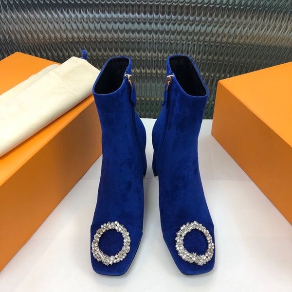 Luxury Designed Cate Boots For Women,Ladies Sole Ankle Boots Chains Paltform Heels Booty Winter Brand Boot, 01
Luxury Designed Cate Boots For Women,Ladies Sole Ankle Boots Chains Paltform Heels Booty Winter Brand Boot, 01