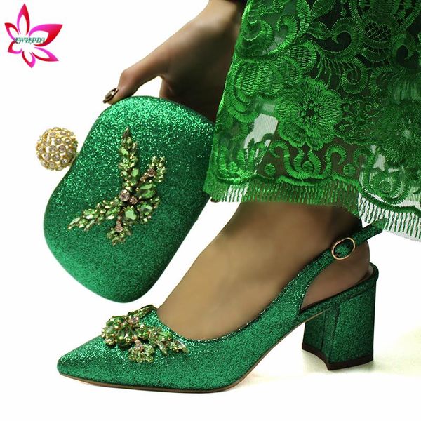 dress shoes summer arrivals 2021 special design african lady and bag set in green color comfortable heels with crystal for party, Black
dress shoes summer arrivals 2021 special design african lady and bag set in green color comfortable heels with crystal for party, Black