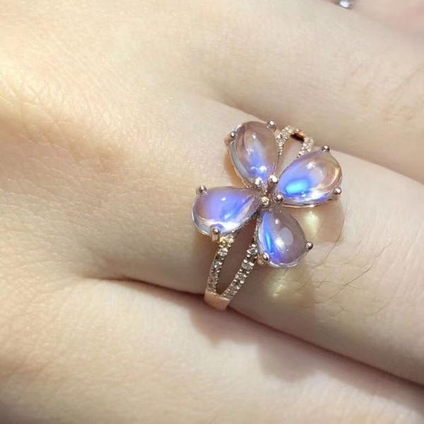cluster rings moonstone ring natural and real wedding engagement for women 925 sterling silver, Golden;silver
cluster rings moonstone ring natural and real wedding engagement for women 925 sterling silver, Golden;silver