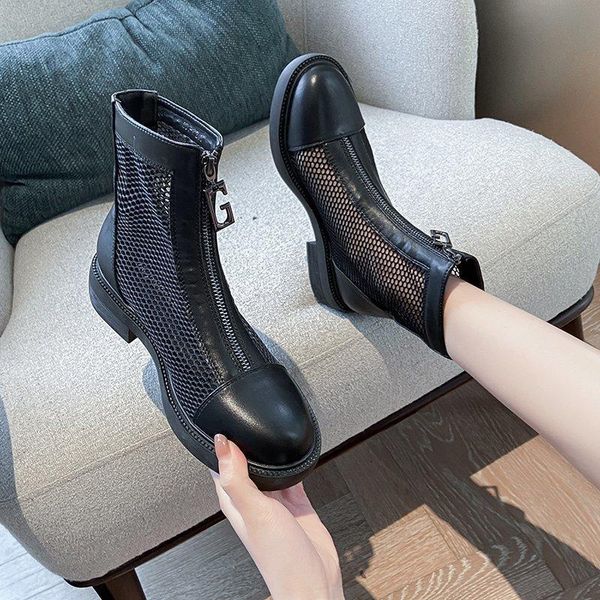 women spring summer leather zipper ankle boots ladies breathable flat female bottom with hollowed-out fashion shoes black white
women spring summer leather zipper ankle boots ladies breathable flat female bottom with hollowed-out fashion shoes black white