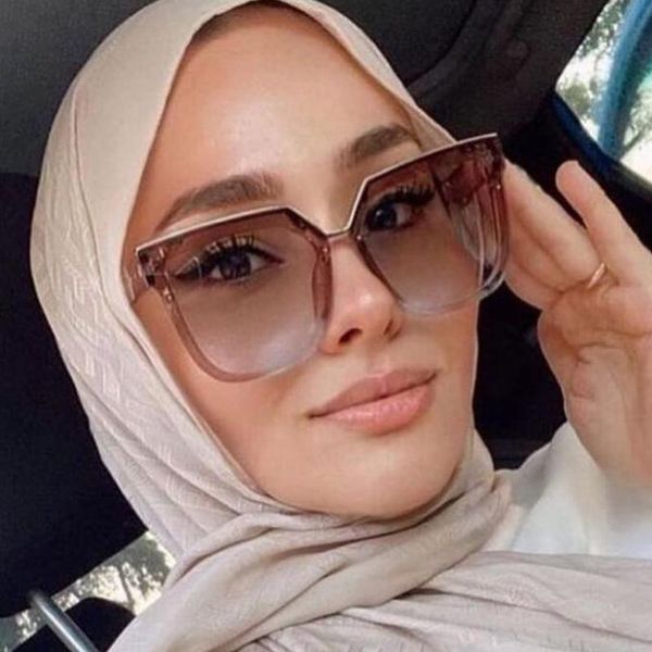 sunglasses vintage brown oversized sun glasses for female brand designer plastic eyewear 2021 trendy big frame womens gradient, White;black
sunglasses vintage brown oversized sun glasses for female brand designer plastic eyewear 2021 trendy big frame womens gradient, White;black