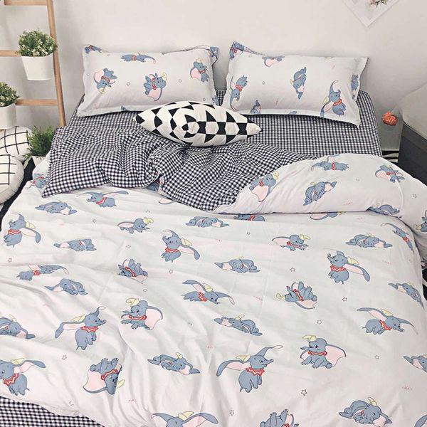 star of the same type net red little feixiang cartoon bedding 1.5/1.8 4-piece set for two students 3-piece single student
star of the same type net red little feixiang cartoon bedding 1.5/1.8 4-piece set for two students 3-piece single student