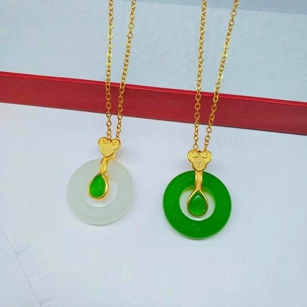 natural hetian jade doughnut pendant necklace 925 silver fashion jewelry chalcedony amulet gifts for women, Slivery;golden
natural hetian jade doughnut pendant necklace 925 silver fashion jewelry chalcedony amulet gifts for women, Slivery;golden
