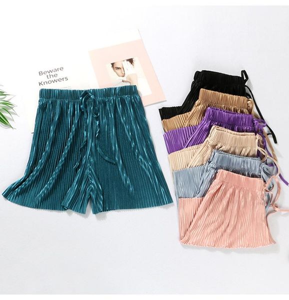 summer women shorts ice silk pleated chiffon wide leg fashion female girls casual elastic high waist short pants women's, White;black
summer women shorts ice silk pleated chiffon wide leg fashion female girls casual elastic high waist short pants women's, White;black