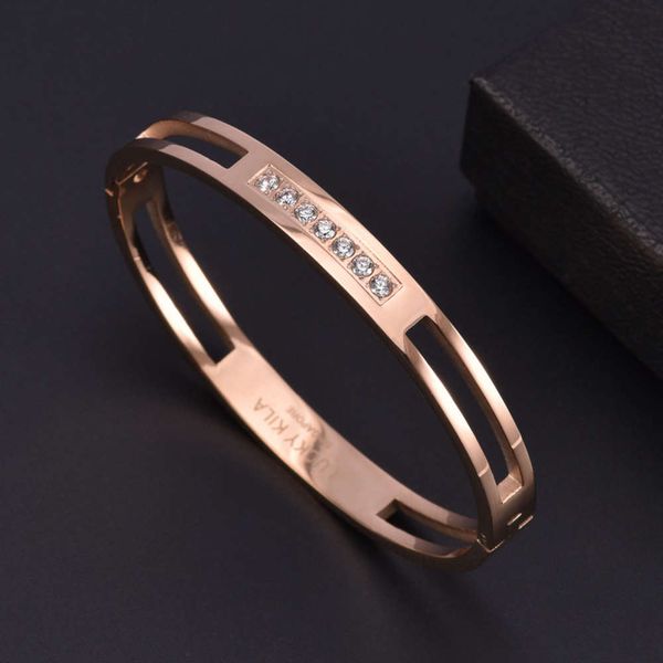 titanium jewelry classic hollow diamond bracelet titanium steel lovers bracelet accessories, Black
titanium jewelry classic hollow diamond bracelet titanium steel lovers bracelet accessories, Black